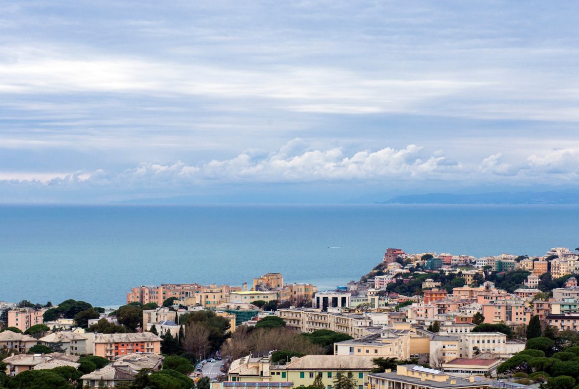Trilocale ristrutturato vista mare – Quarto Alto
