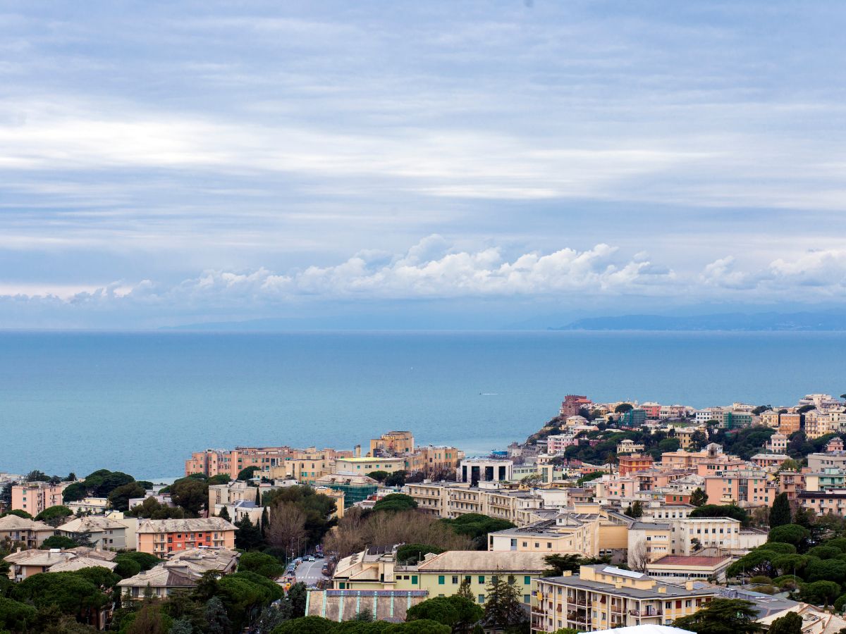 Trilocale ristrutturato vista mare – Quarto Alto