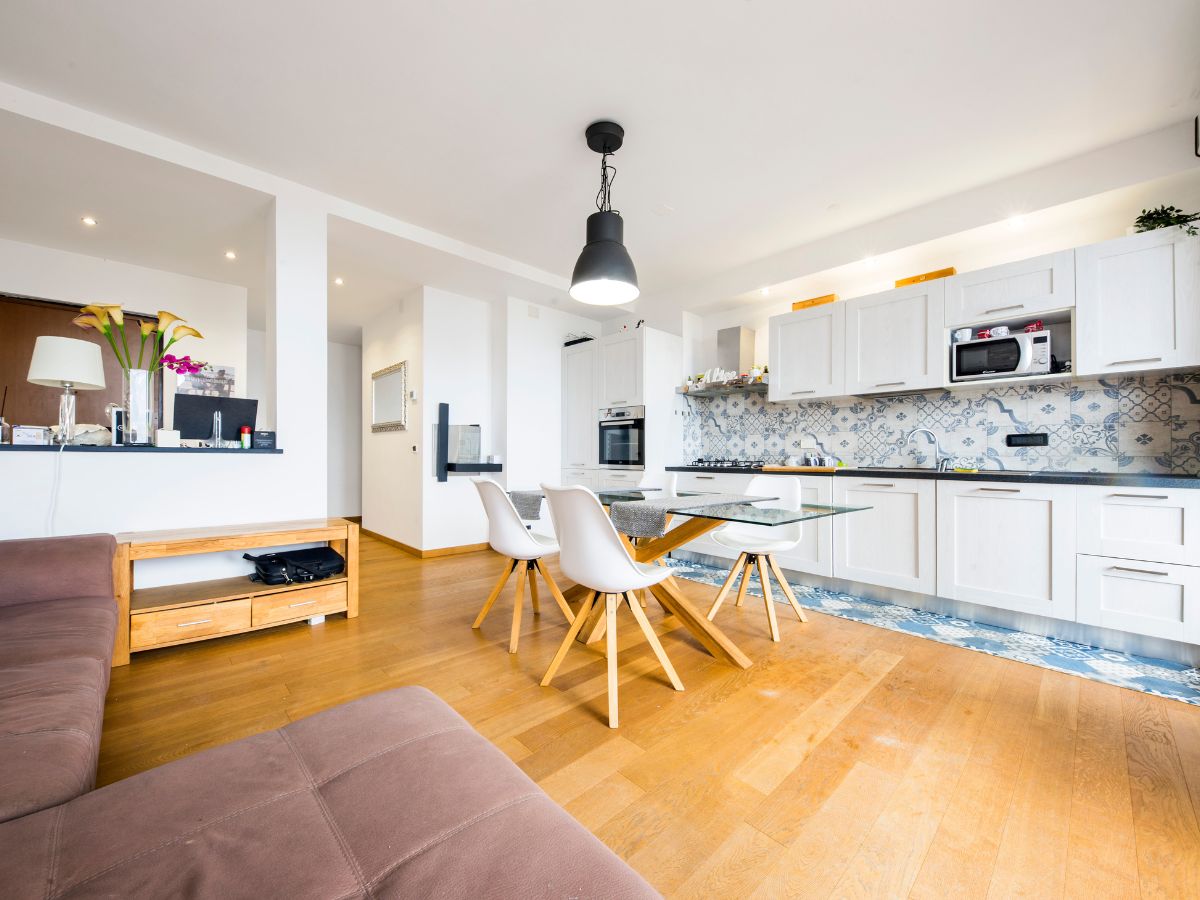 Trilocale ristrutturato vista mare – Quarto Alto