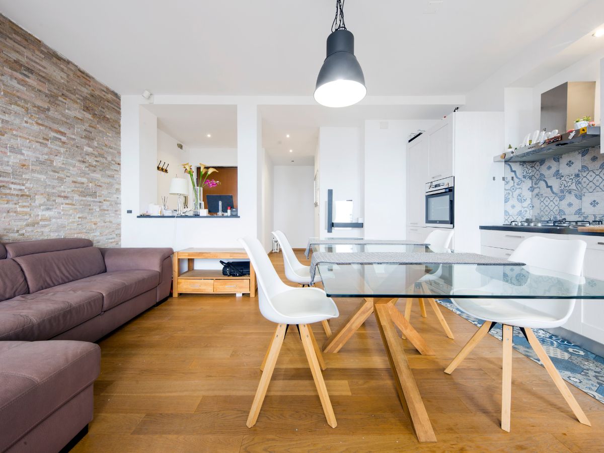 Trilocale ristrutturato vista mare – Quarto Alto