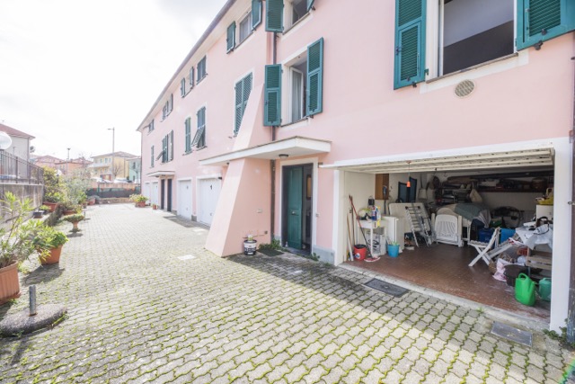 Villetta a schiera su 3 livelli