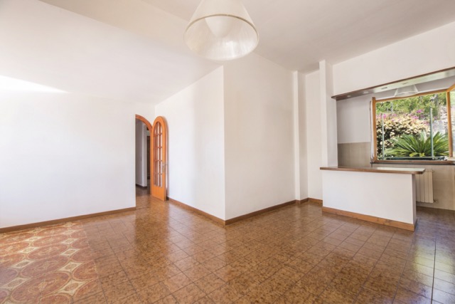 Attico con Terreno – Centro di Moneglia